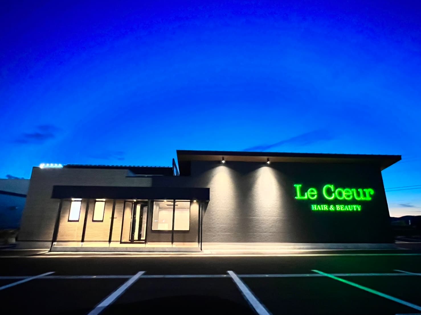 “人の温かさ”があふれる、笑顔と成長がいっぱいのサロン