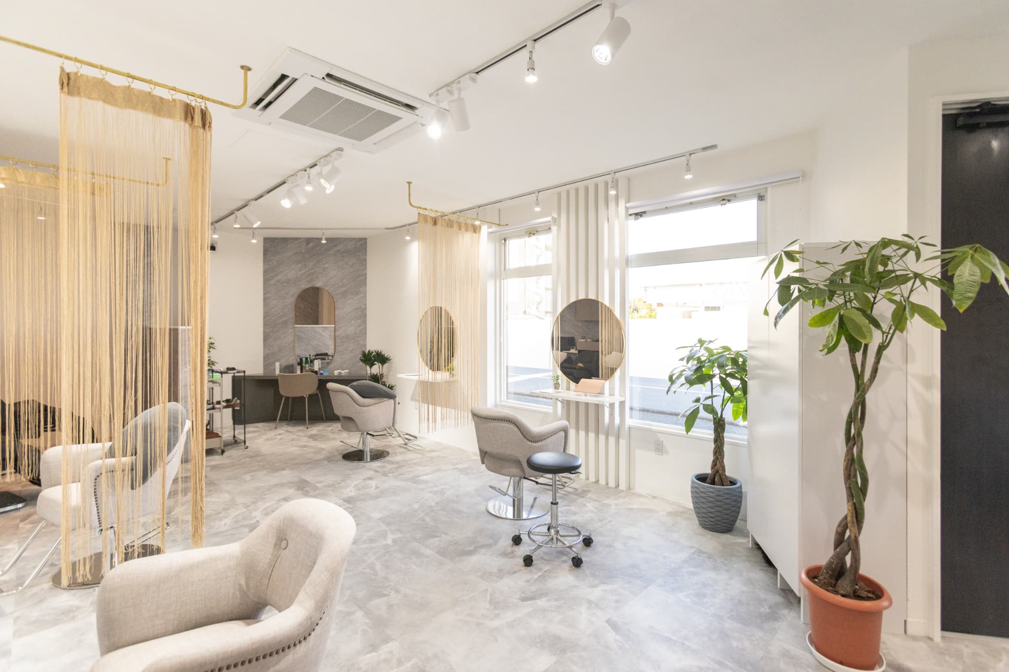 「あなたらしさが光る」スタイリスト募集中