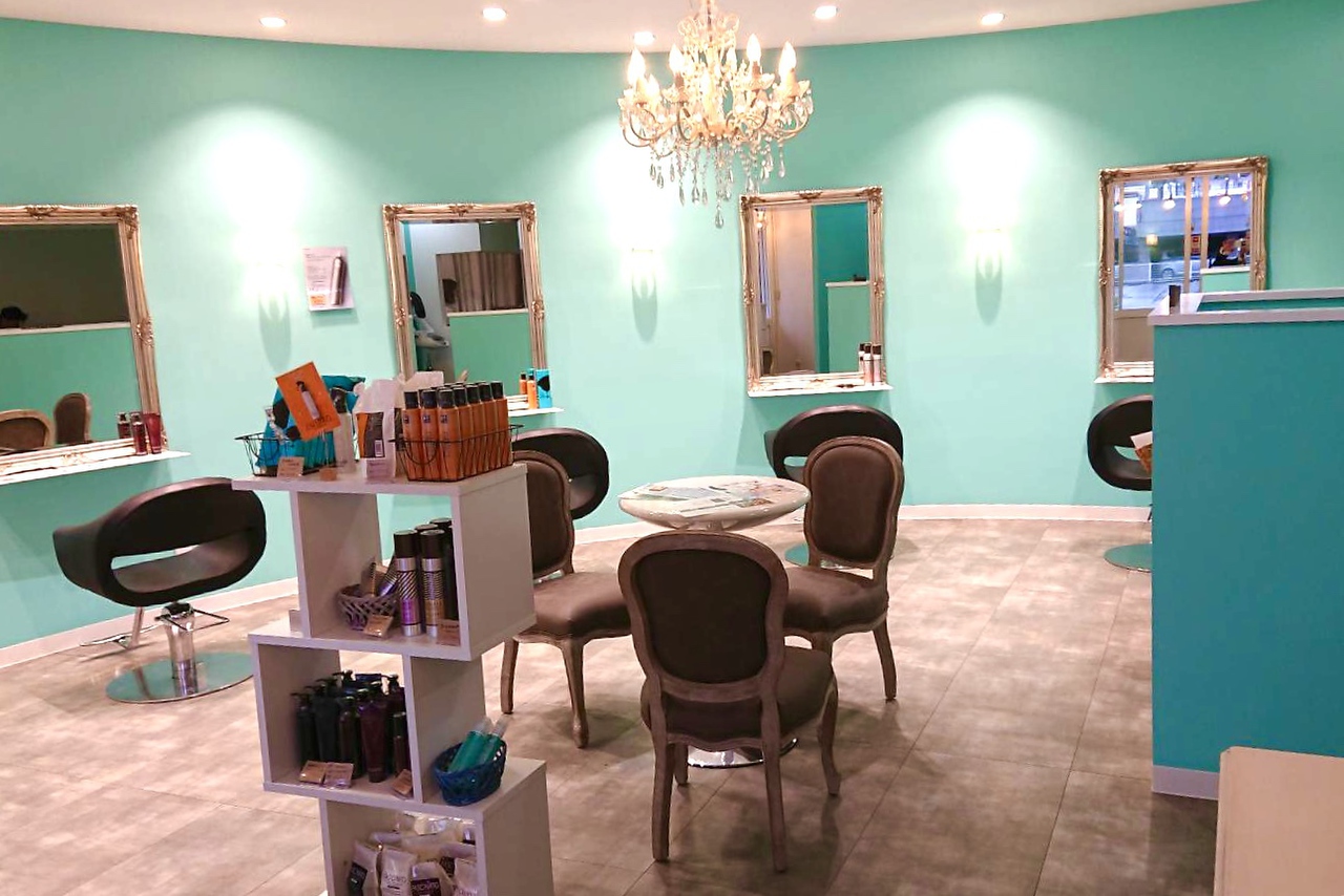 充実した美容師LIFEを送りませんか?仕事もプライベートも充実できる制度が導入されています★