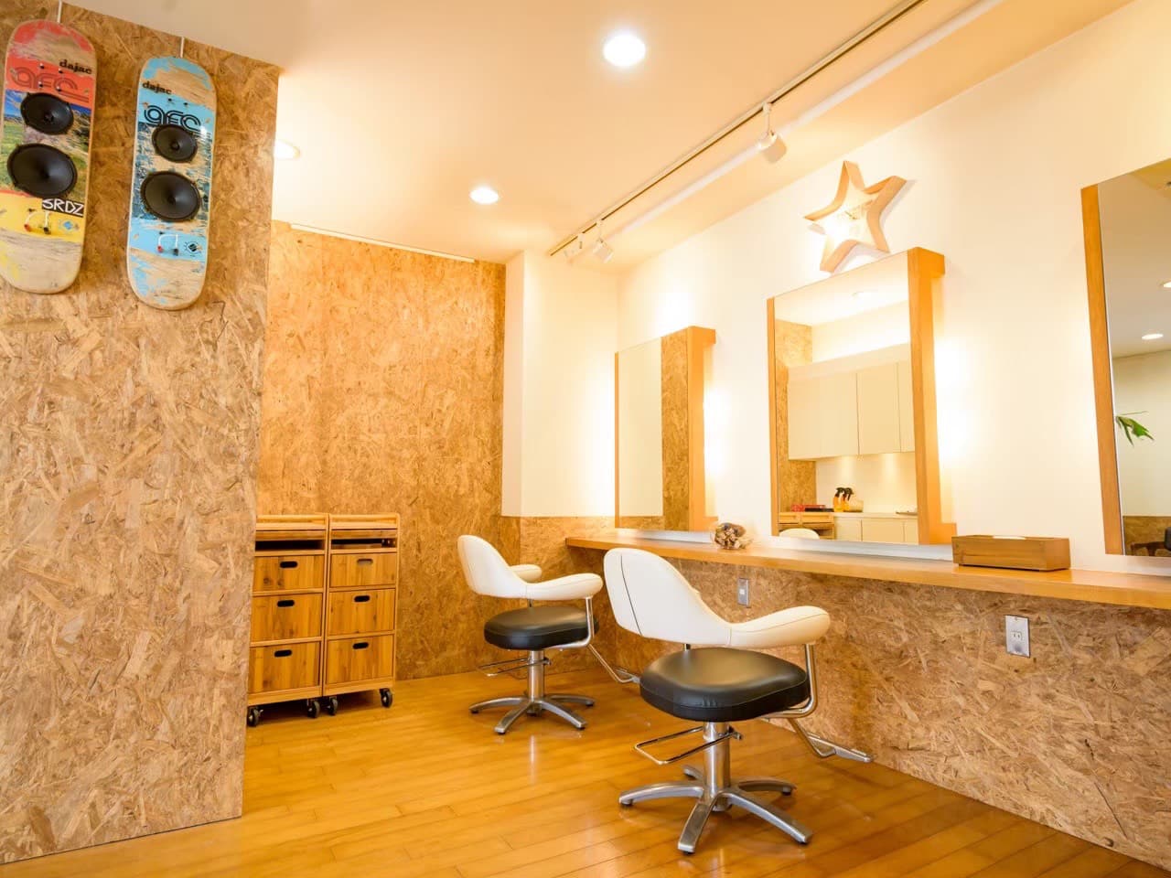 ORANGESTARBYHAIRMAKEPASSAGE狛江店店舗写真0