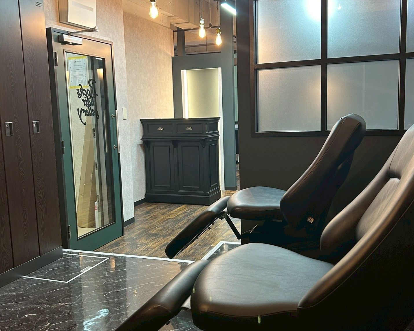 Rocks hair gallery神田店店舗写真0