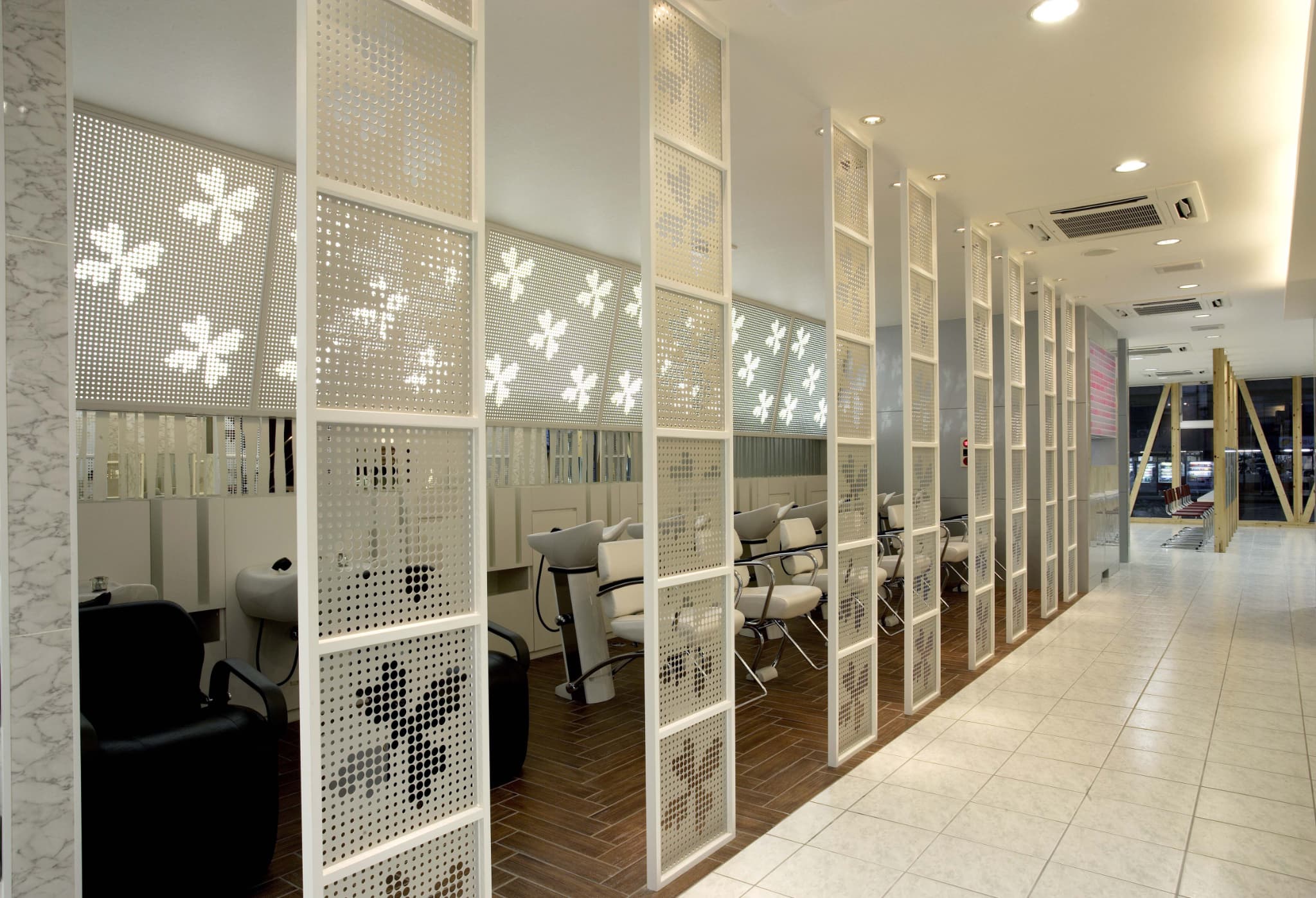 Le Coeur HAIR&BEAUTY宮内店店舗写真3