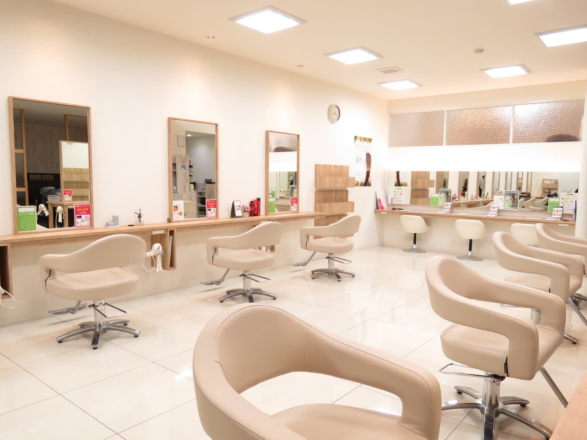 Le Coeur HAIR&BEAUTY新潟小針店店舗写真0