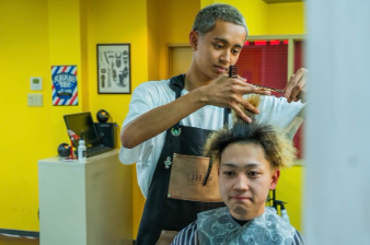 FREEDOM BARBER＆CO.玉川学園前店店舗写真6