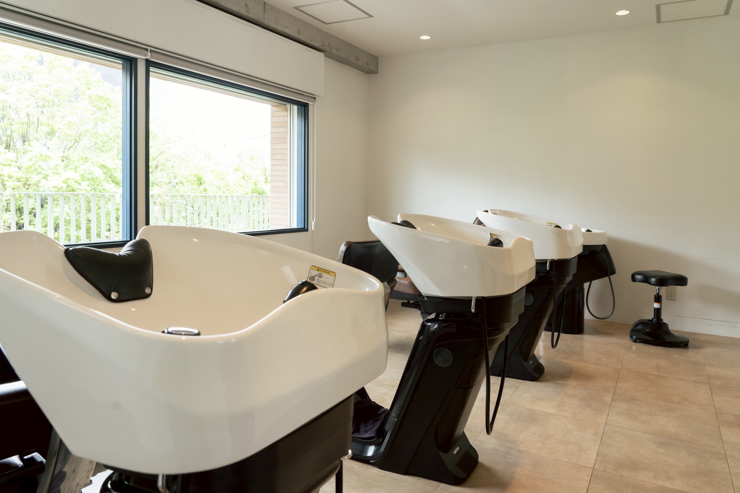 loutus武蔵小杉店舗写真1