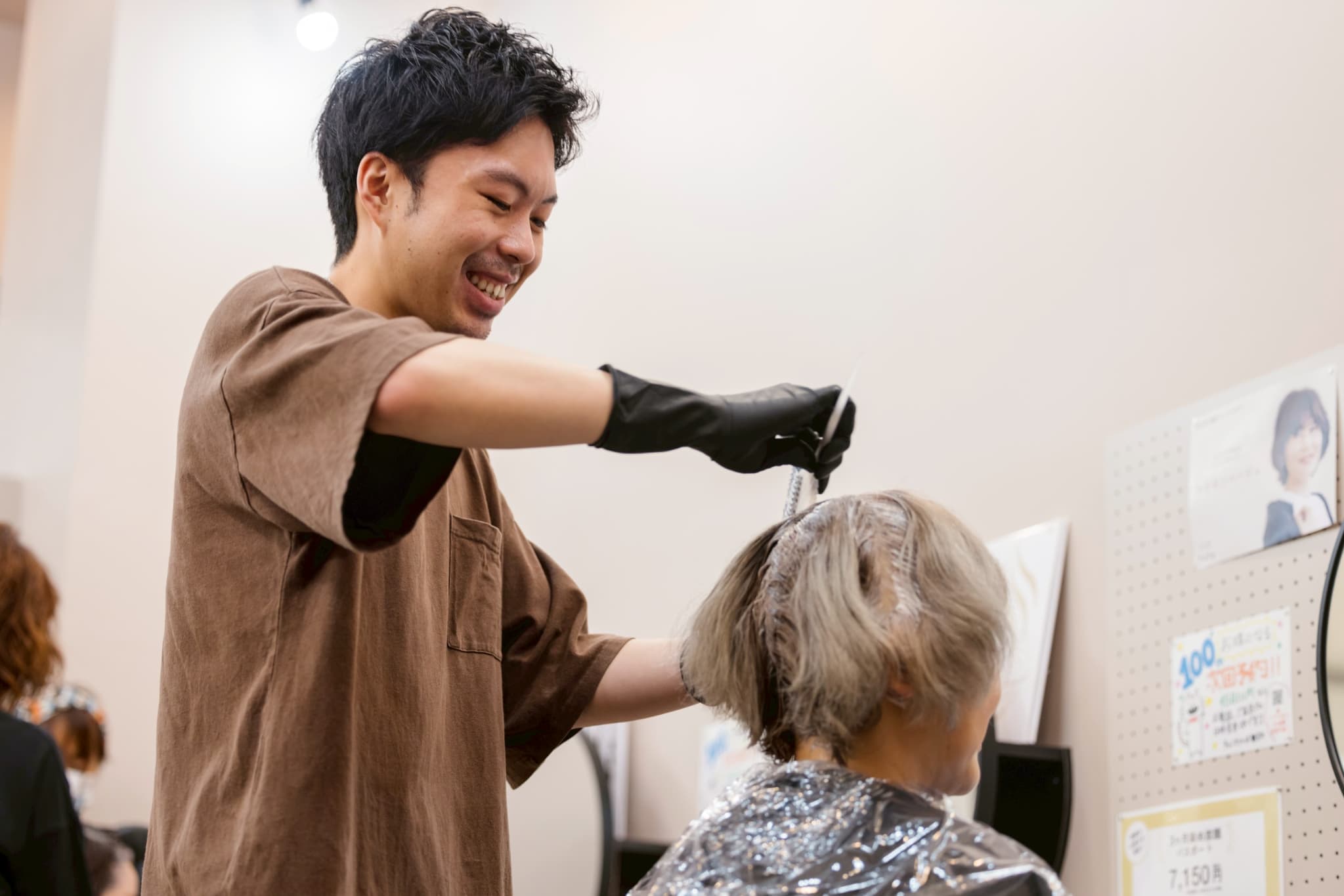 ヘアカラー専門店fufu経堂農大通り店店舗写真0