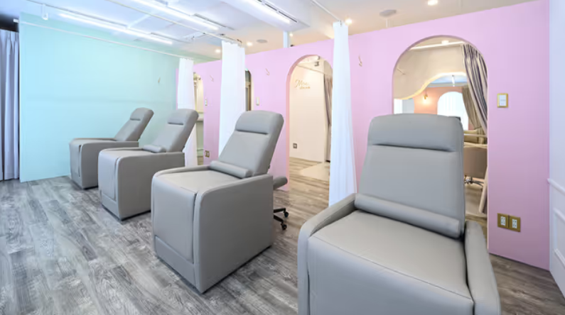 Mire.eyelash studio登戸店店舗写真2