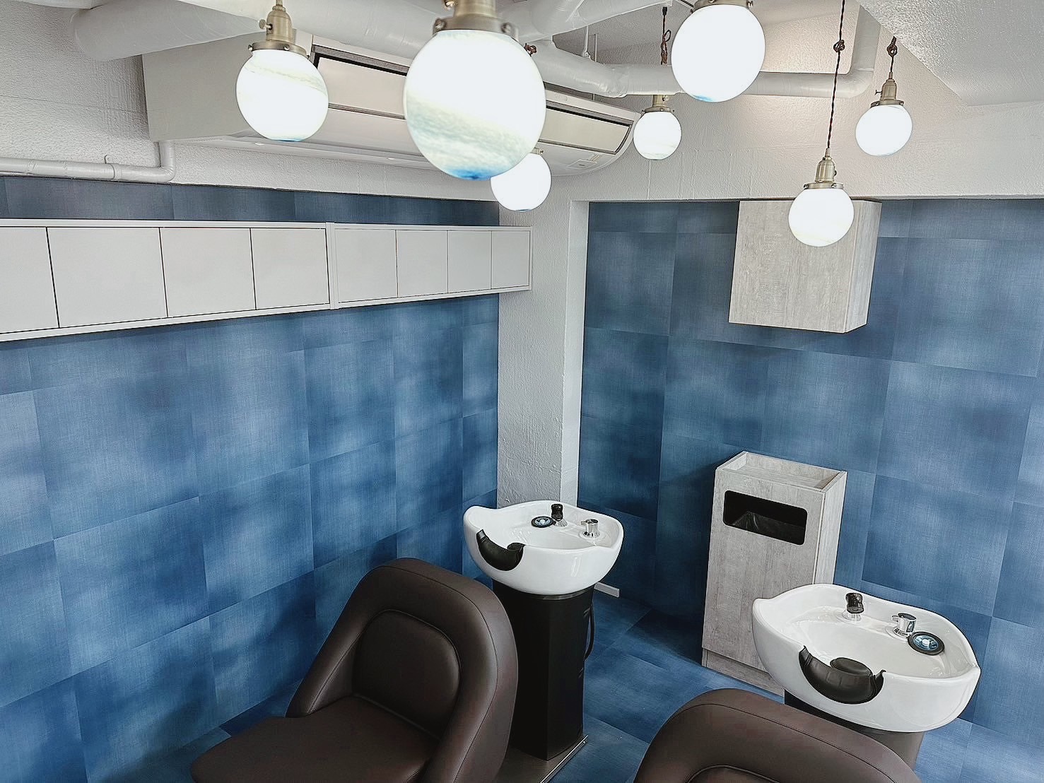 hair+resort lagoon池袋店店舗写真1