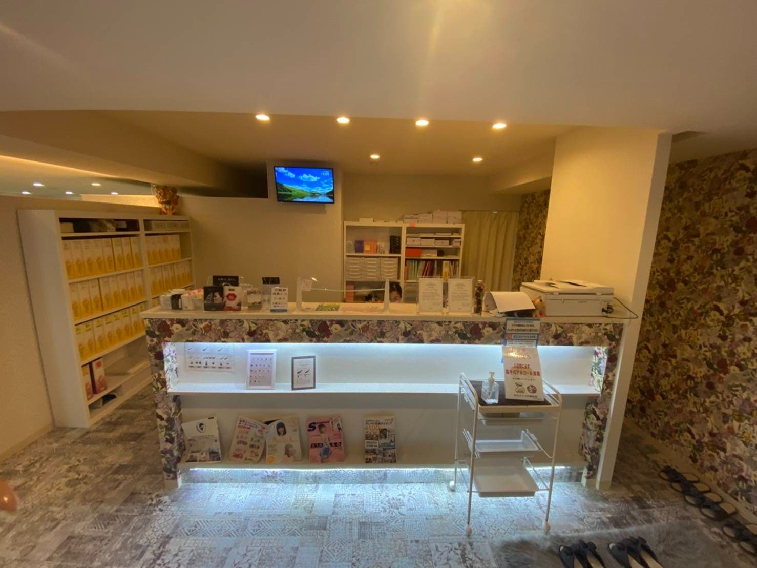Luna本店店舗写真3