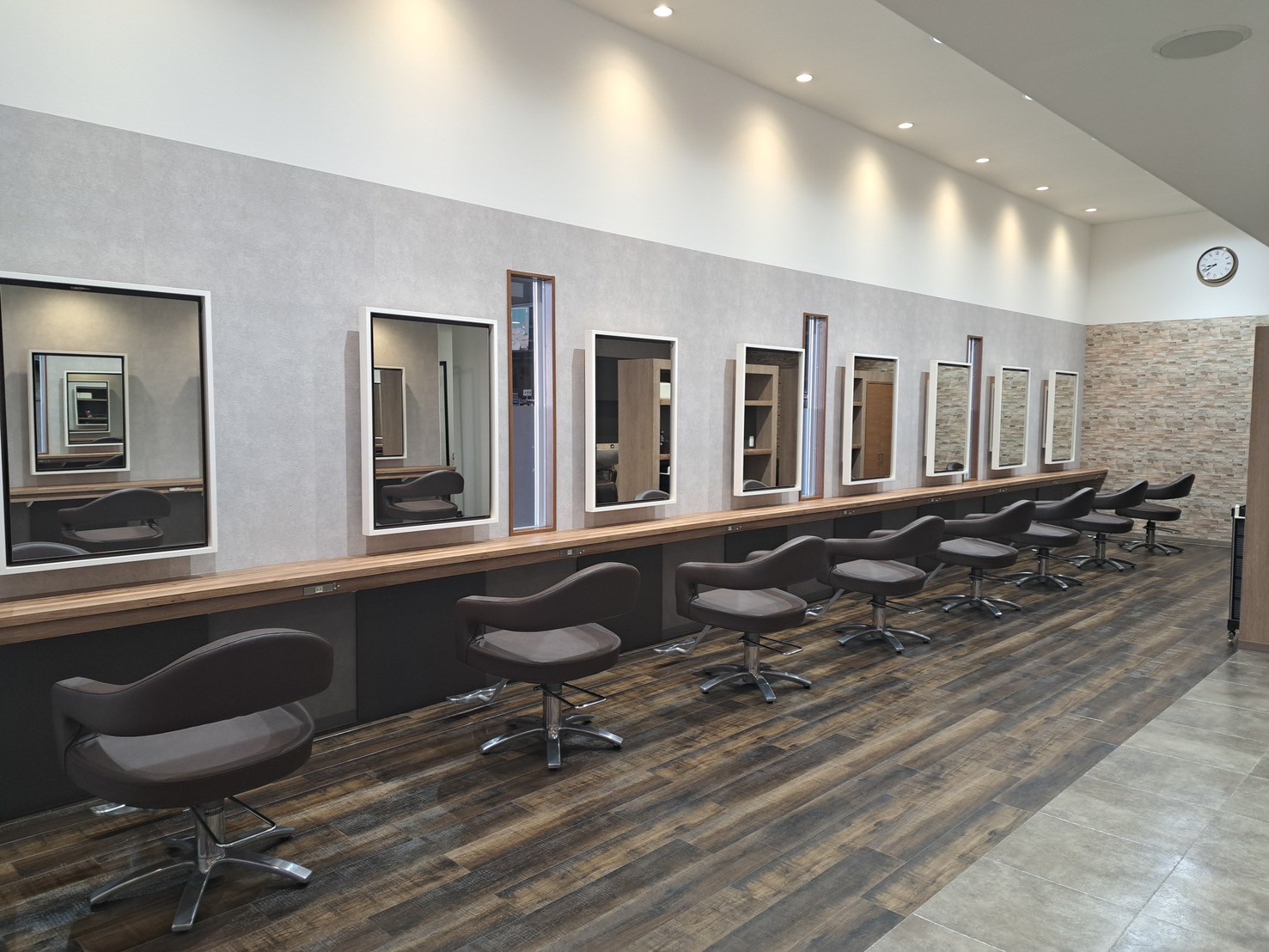 first classおもちゃのまち店店舗写真0