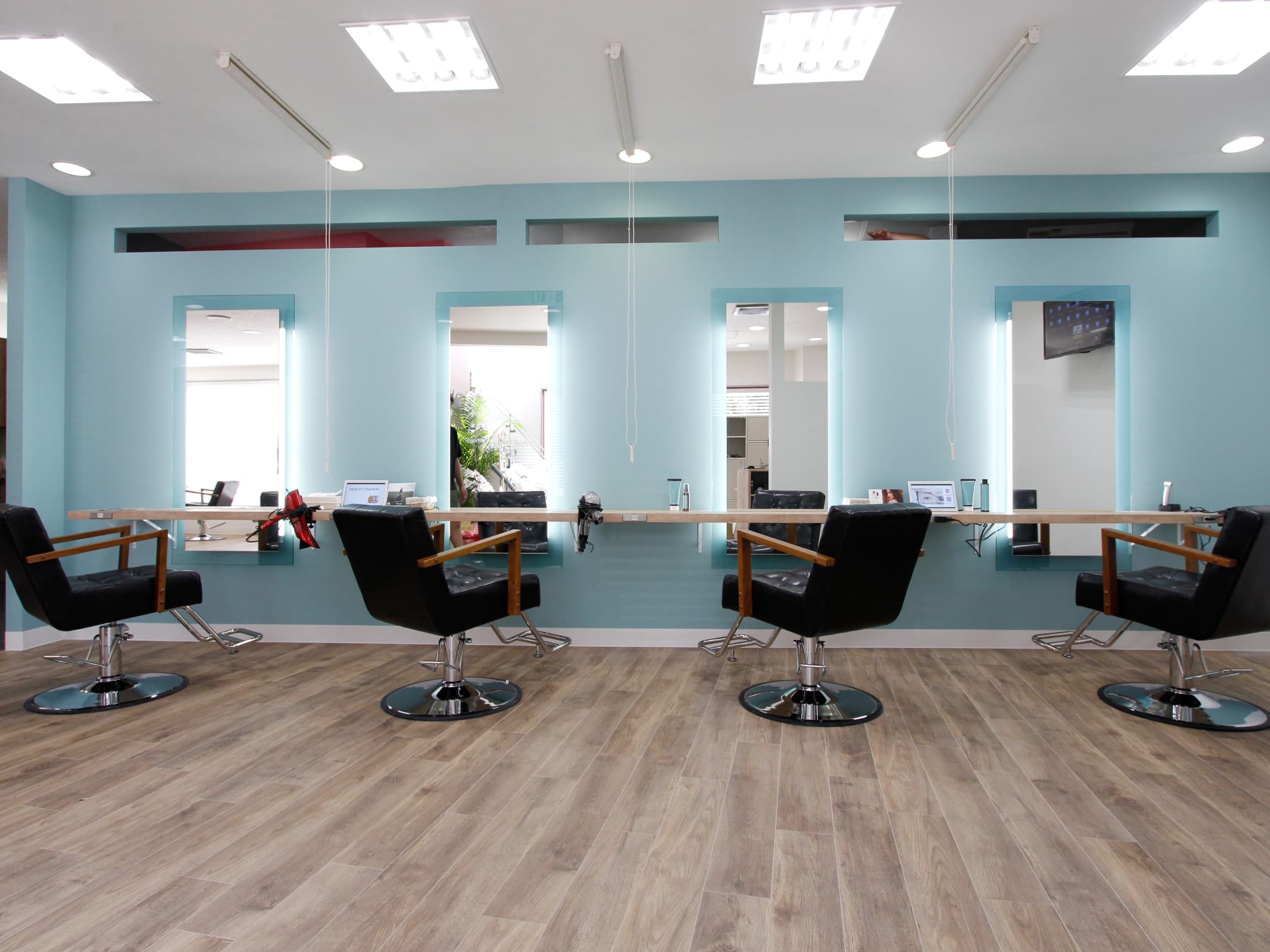 CATTLEYA海岸通り店店舗写真0